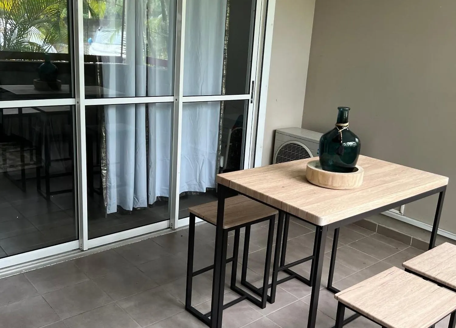 Studio Emeraude La Meynard Beausejour 法兰西堡